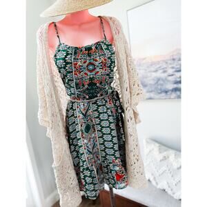 NWT Twirling through Clover Fields boho garden printed tie waist dress